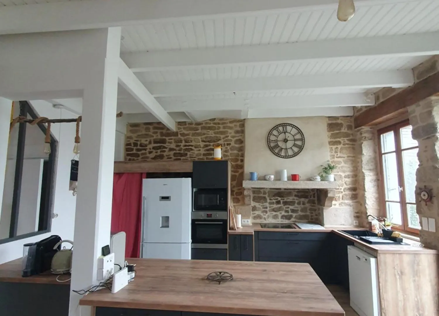 펜션 Ti Ar Chorneg, Maison De Vacances Bretagne Entre Mer Et Mont D'Arree Guerlesquin